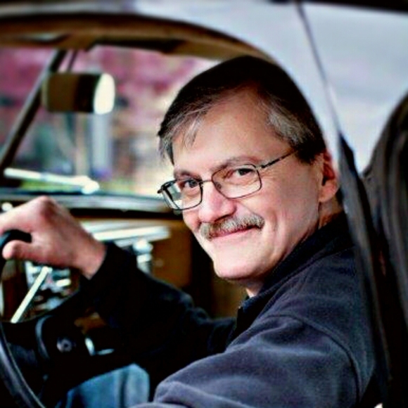 Meet your Posher, Howard - Picture 1 of 2